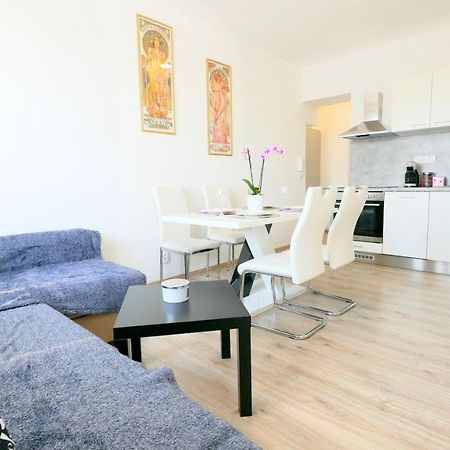 Apartman U Louckeho Klastera 2 Plus Kk Znojmo Exterior photo